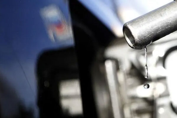 美国汽油需求将保持强劲，汽油价格价飙升