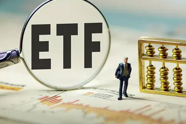 电池ETF震荡走低现跌超1%，成交额超2300万元