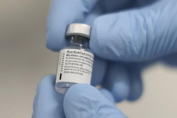 美国FDA批准使用辉瑞新冠疫苗，扫清疫苗大规模上市最后一道障碍