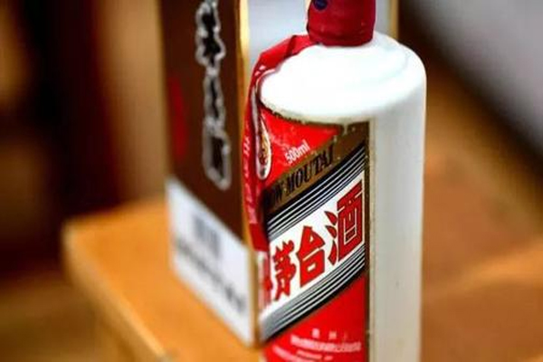 贵州茅台酒再创历史新高，最高触及1906.20元
