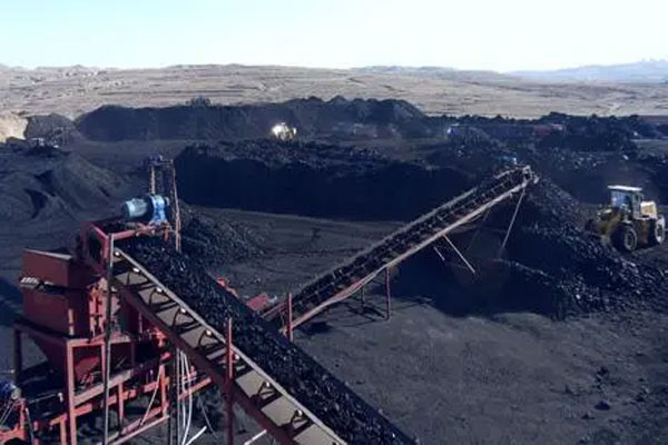 内蒙古全力推动煤炭产能释放，鄂尔多斯市日均产量超220万吨